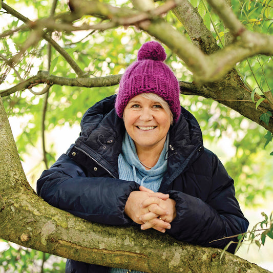 Chunky Knit Merino Wool Bobble Hat - Damson