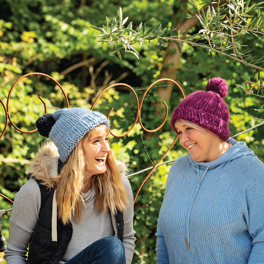 Chunky Knit Merino Wool Bobble Hat - Dream Blue & Navy