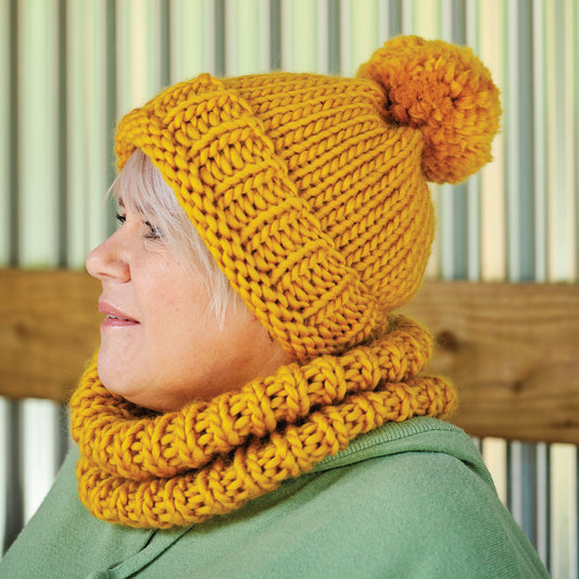 Chunky Knit Merino Wool Snood - Mustard