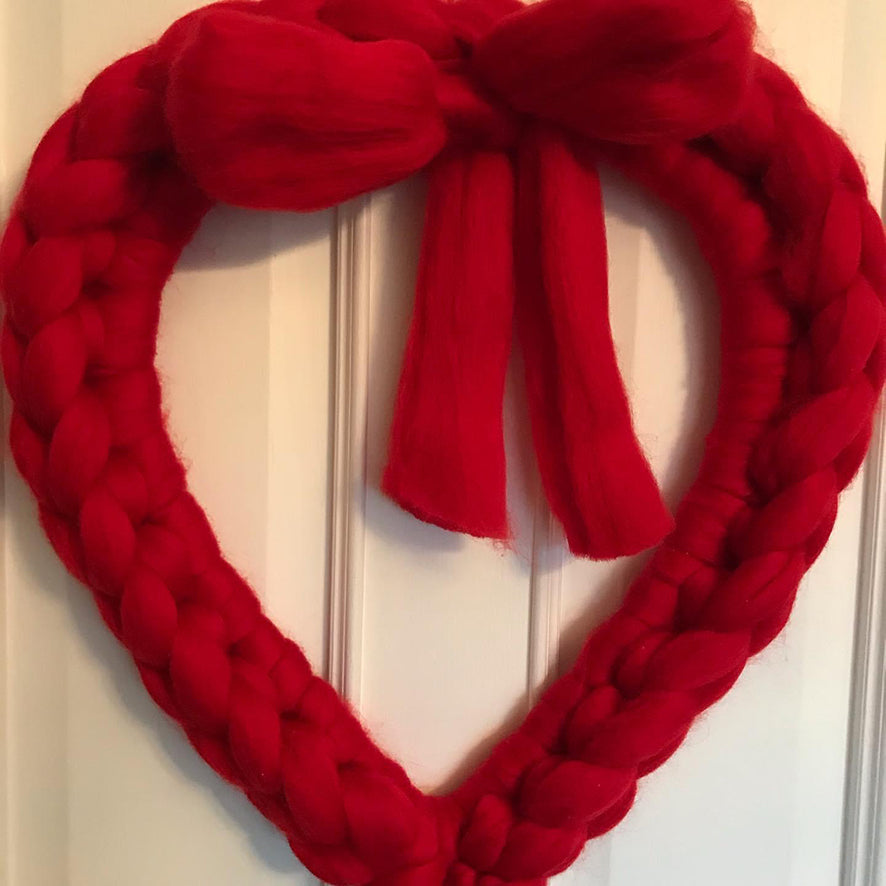 chunky knit heart wreath